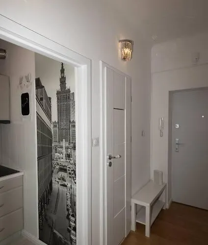 Spacious In Heart Of Apartament