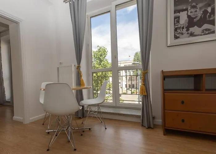 Spacious In Heart Of Apartament *