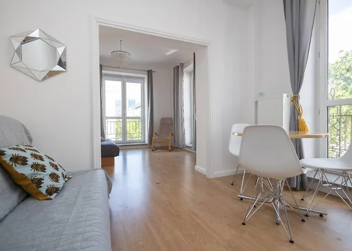 Spacious In Heart Of * Warszawa